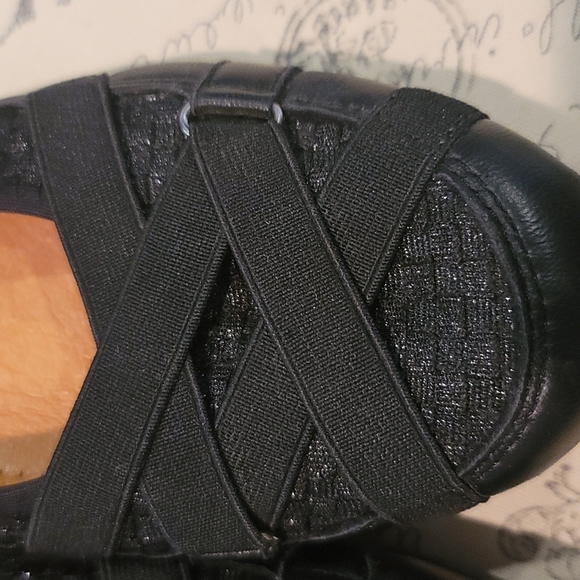 BMbernie mev. Black Size 39 European  Size 7.5 US - Picture 4 of 8